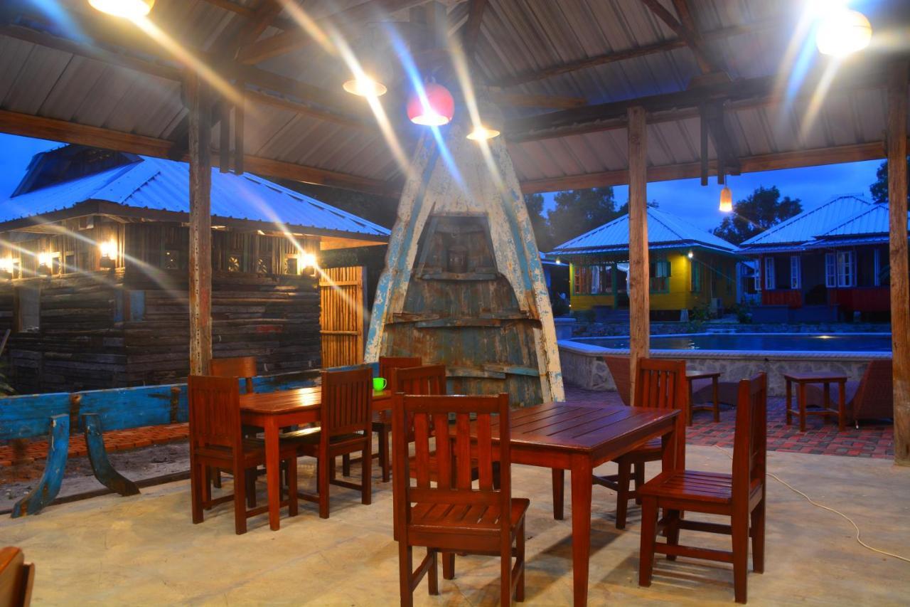 Rock And Wreck Dive Resort Tanjungbinga Exterior foto